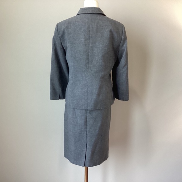 Le Suit Petite Charcoal Grey Skirt Jacket Suit - 12P - Picture 5 of 6